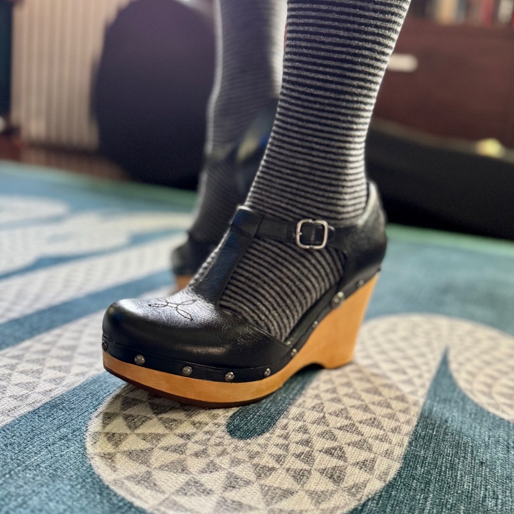 UGG Black Leather T-Strap wooden wedge